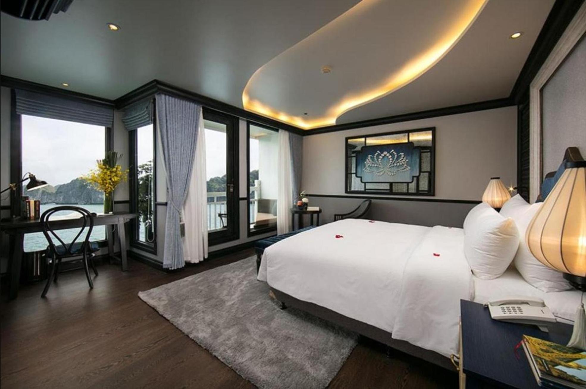 Le Journey Ha Long & Lan Ha Cruises Hotel Екстериор снимка